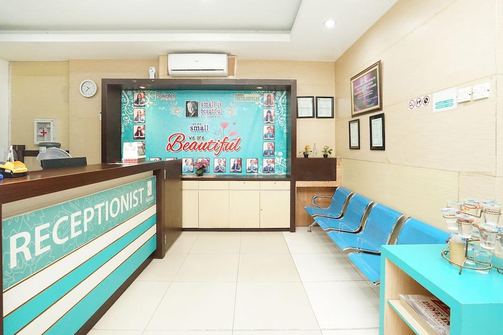 Oyo 277 Rukotel Near Rsu Adi Husada Undaan Kota Surabaia Exterior foto
