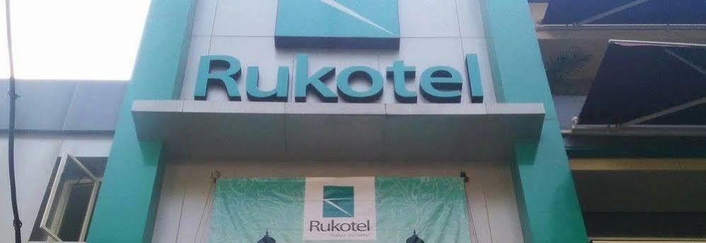 Oyo 277 Rukotel Near Rsu Adi Husada Undaan Kota Surabaia Exterior foto