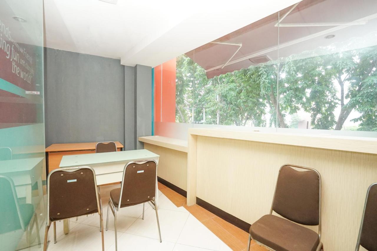 Oyo 277 Rukotel Near Rsu Adi Husada Undaan Kota Surabaia Exterior foto