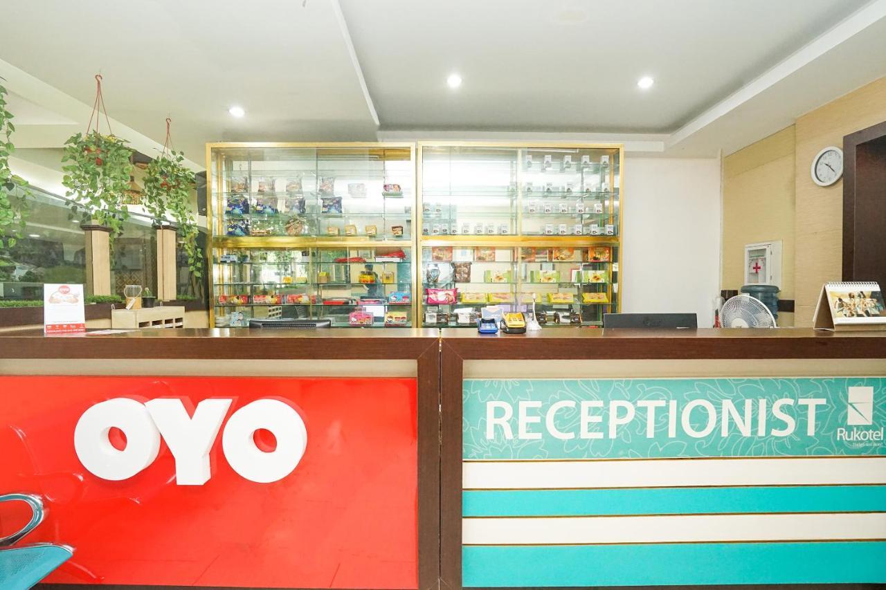 Oyo 277 Rukotel Near Rsu Adi Husada Undaan Kota Surabaia Exterior foto