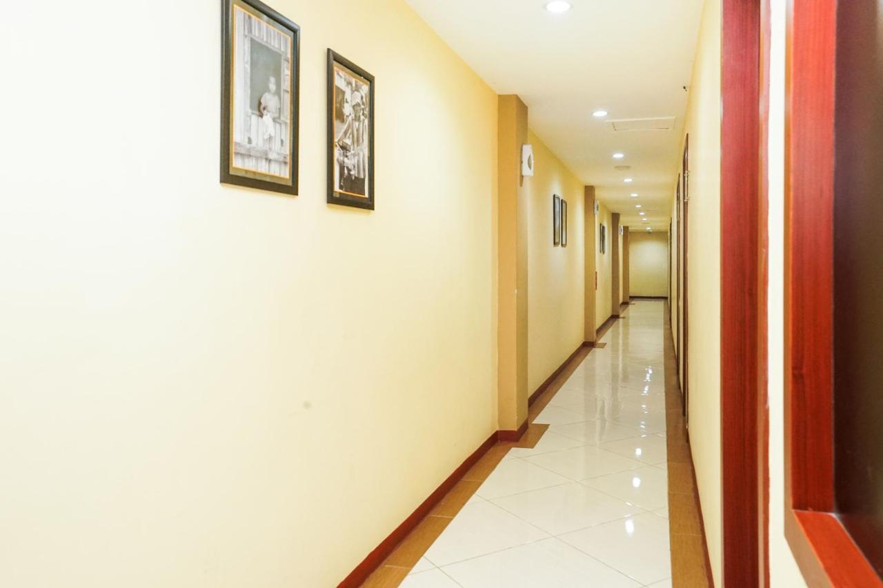 Oyo 277 Rukotel Near Rsu Adi Husada Undaan Kota Surabaia Exterior foto